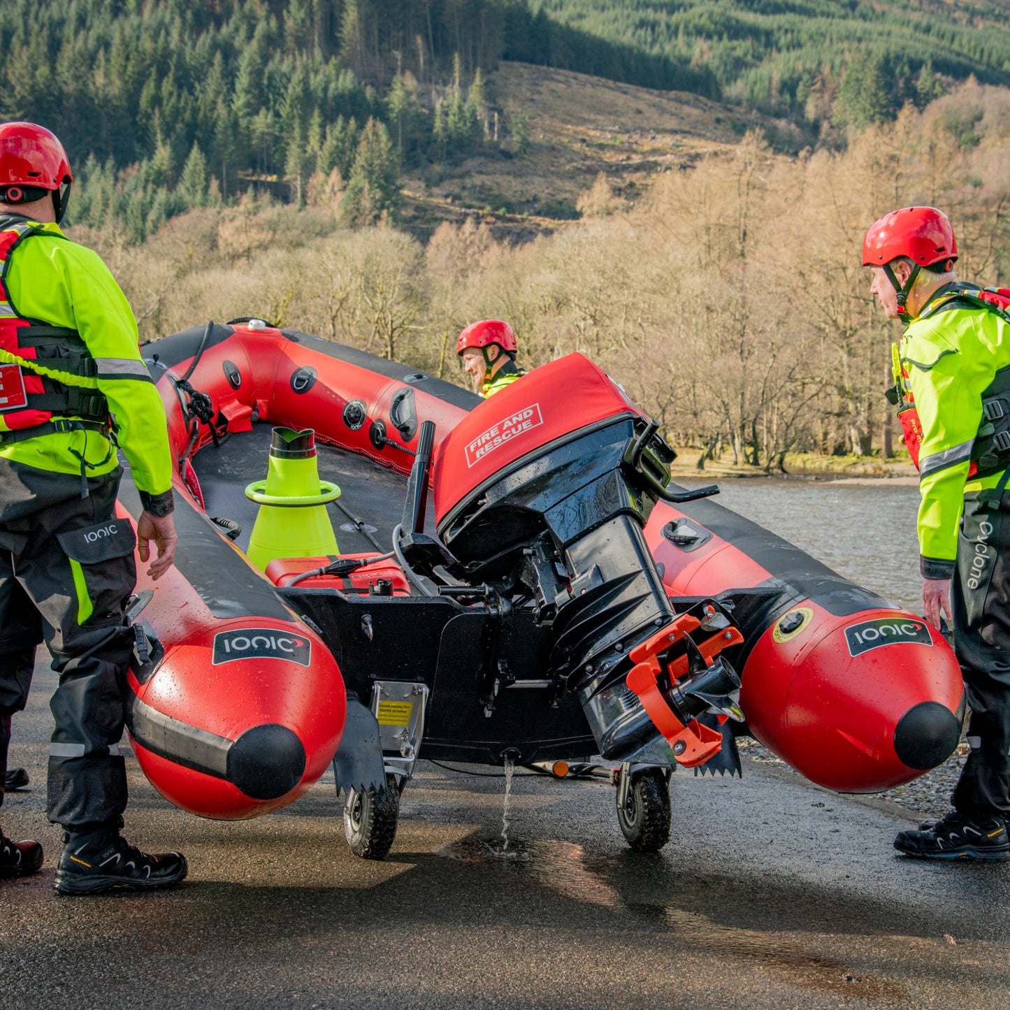 IONIC Boatmaster Retractable Launching Wheels